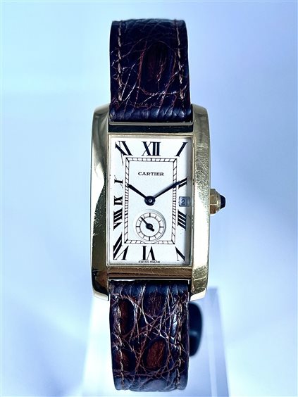 Besozzo - Via XXV Aprile 49 - Orologio Cartier Tank Américaine in Oro CARTIER TANK AMERICAINE 8119 ORO GIALLO QUARZO SMALL SECONDS DATA - CARTIER TANK AMERICAINE 8119 ORO GIALLO QUARZO SMALL SECONDS DATA